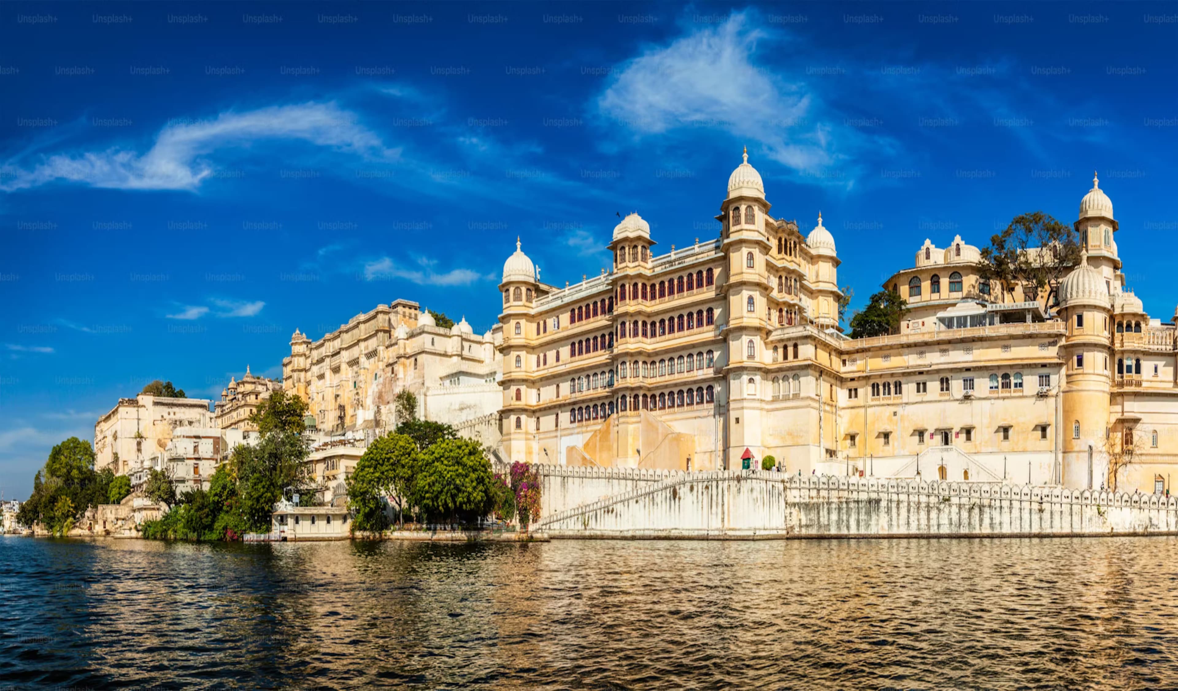 Forts and Palaces of Royal Rajasthan